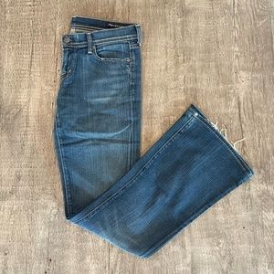 Ingrid 002 Stretch Low waist flare sz 28 jean